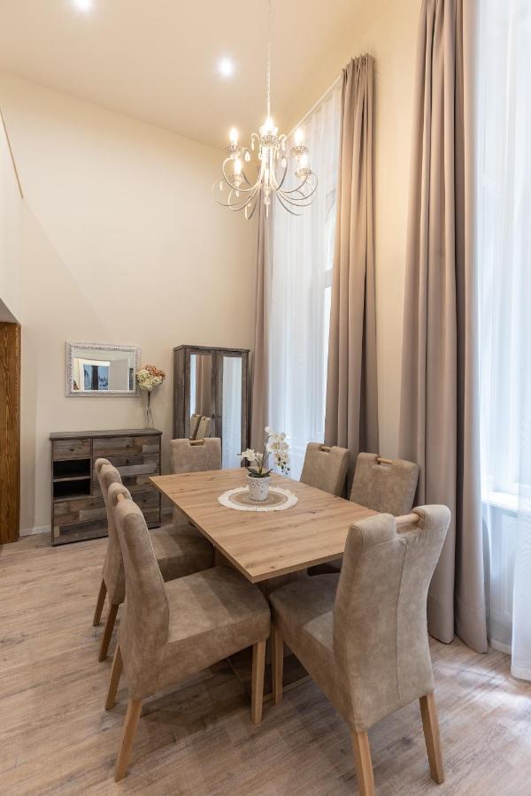 Comfort Zone Apartment Budapeste Exterior foto